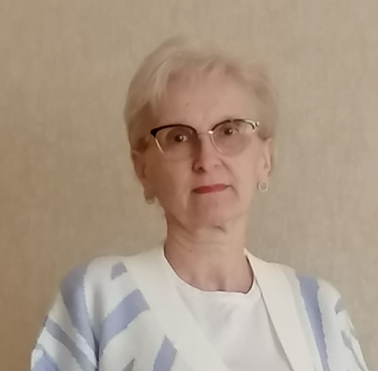 Бузмакова Людмила Викторовна.